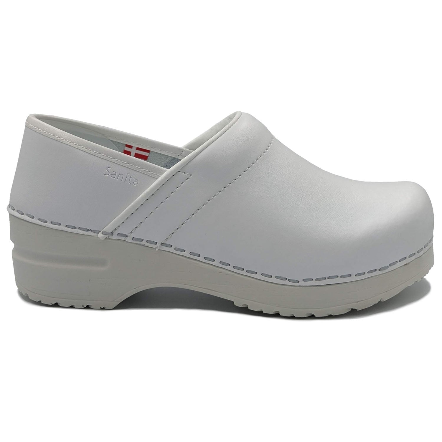 Sanita Professional Smooth Closed Clogs in White